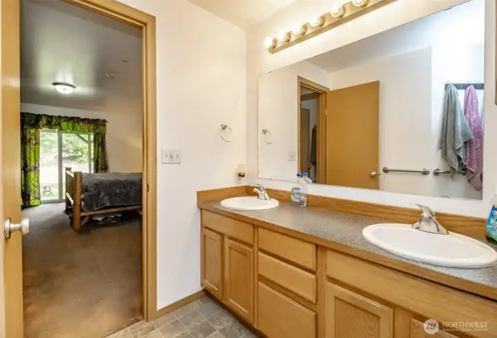 Extra large bath in Primary suite with double sinks