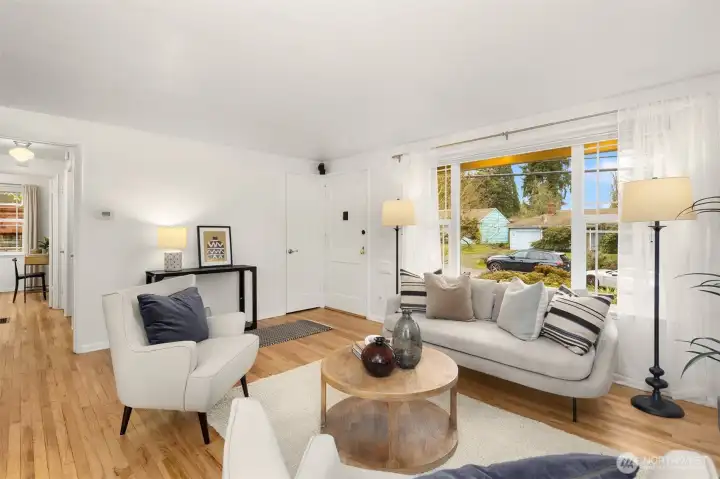 Solid oak hardwood floors.