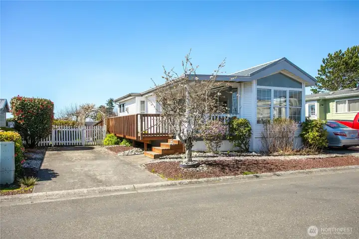 Great lot location close to clubhouse with amenities. Room for 2 average size cars & 365 day lot!