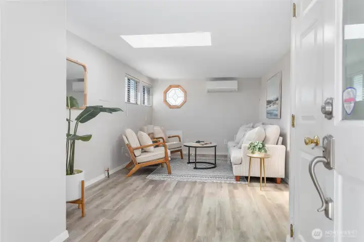 Freshly painted interior w/light bright color pallete, nice LVP flooring throughout