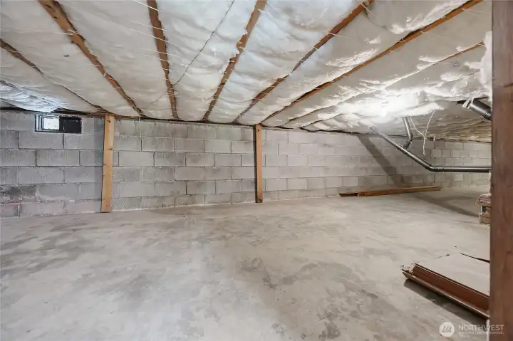 Basement is insulated. There is plenty of space for storage. Very tall space, you can stand in this space if you are 5 Ft tall!