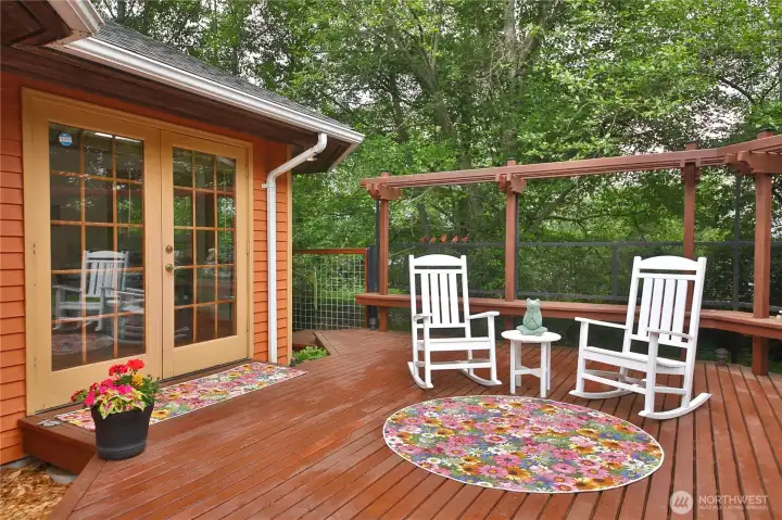 A quite space to enjoy a morning cup of coffee, or afternoon tea.