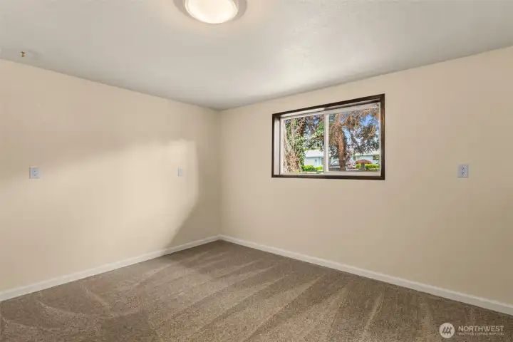 Lower Bed 1 Lower Bed 1