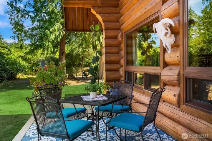 Gorgeous Log Home in Gold Bar WA Gorgeous Log Home in Gold Bar WA