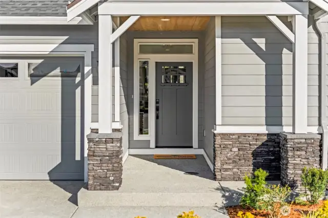 Welcome home! Come on inside!