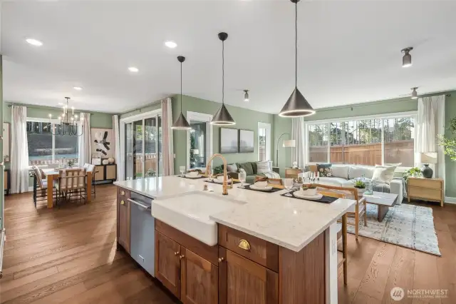 Pictures of Model Home. Not pictures of actual home. Features, colors, layout may vary.
