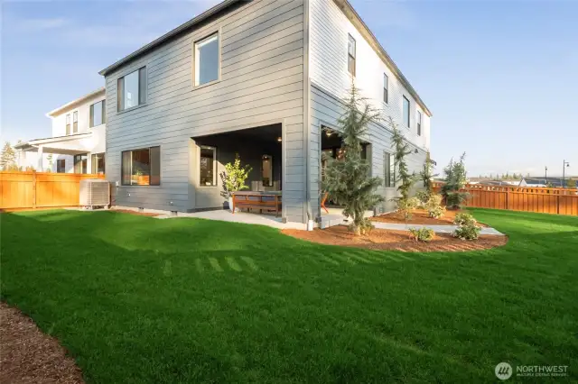 Pictures of Model Home. Not pictures of actual home. Features, colors, layout may vary.