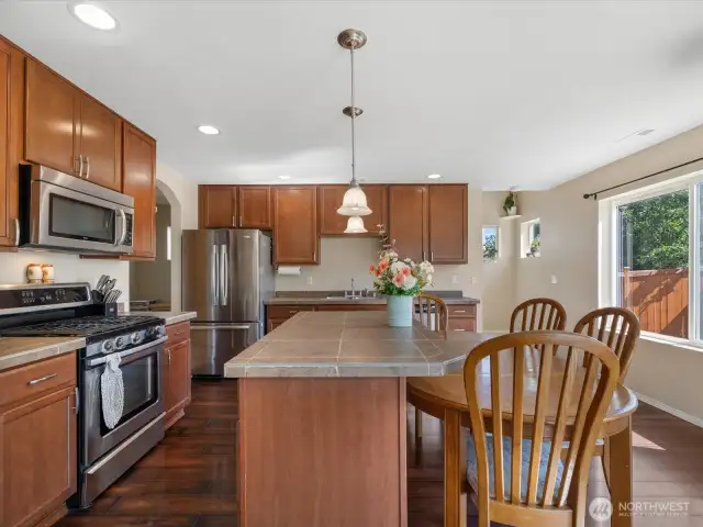 Large kitchen with tons of counter space for all your cooking & baking needs