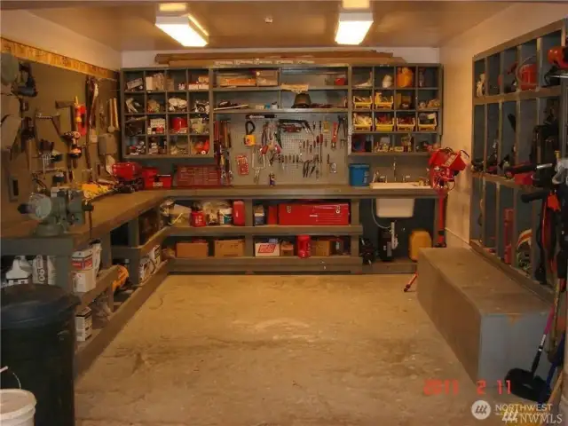 Utility room & workshop