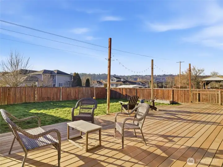 entertaining area off primary bedroom