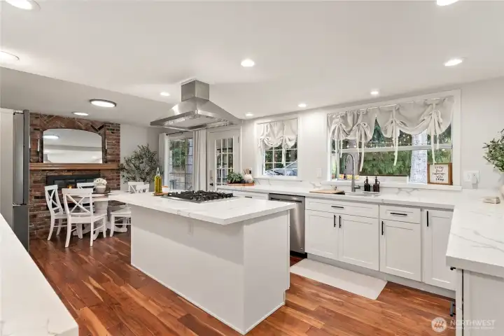 Brand-new kitchen with quartz countertops