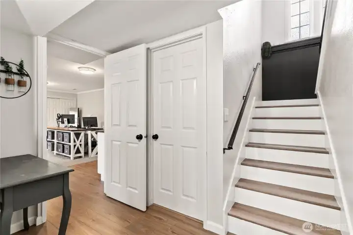 Stairs leading to lower level