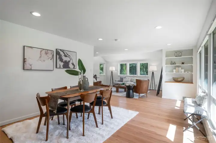 Step inside to a warm and welcoming open floor plan. Step inside to a warm and welcoming open floor plan.
