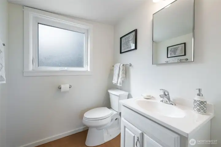 Primary Suite 1/2 bathroom. Primary Suite 1/2 bathroom.