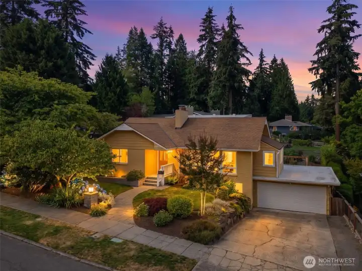 Home is charming at dusk as well! Home is charming at dusk as well!