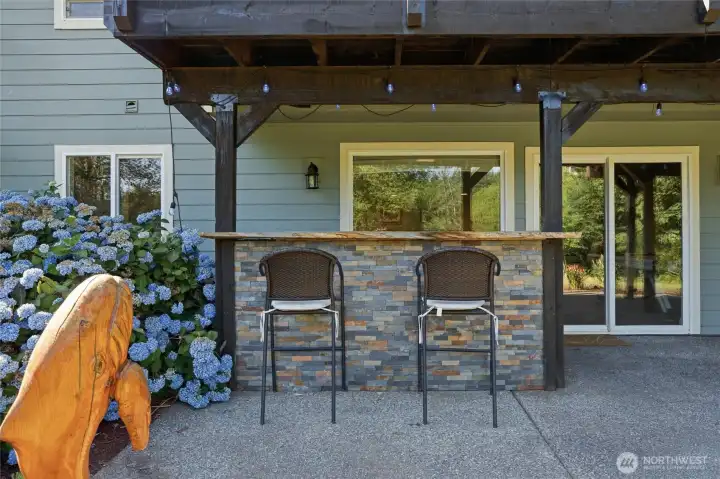 Custom outdoor bar