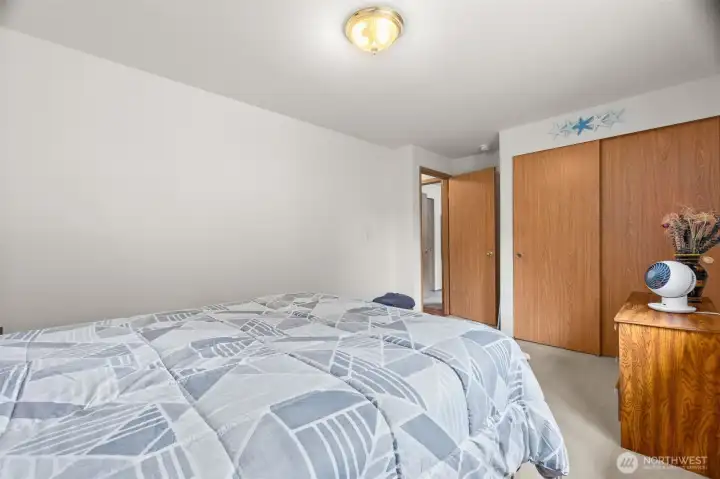 Second bedroom