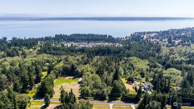 View from across the street to Pt. Susan and Mountains