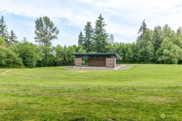 Willis Tucker Park with amphitheater