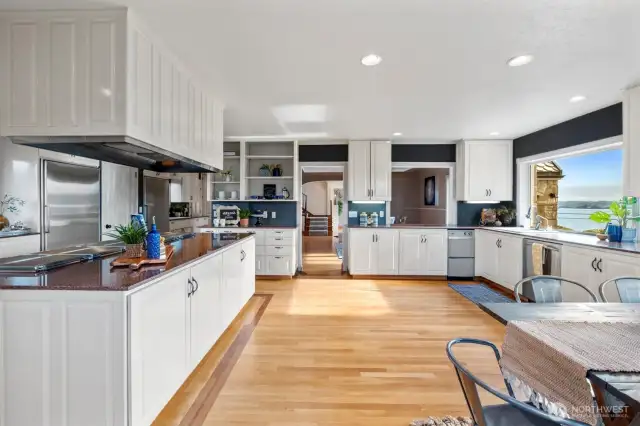 Open Concept Chef's Kitchen