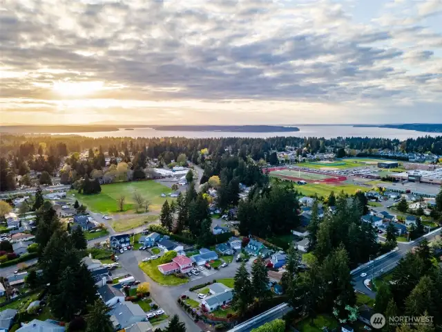 The Lakewood community awaits your arrival.