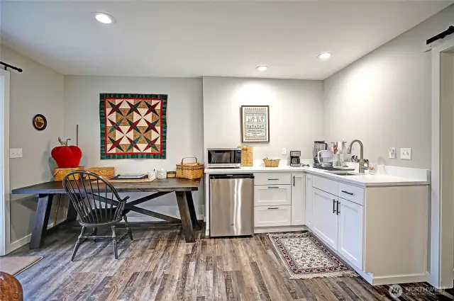 Newly Remodeled Guest Area Downstairs~