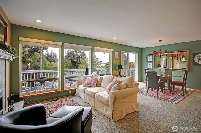 Open Layout w/ Views and Privacy~