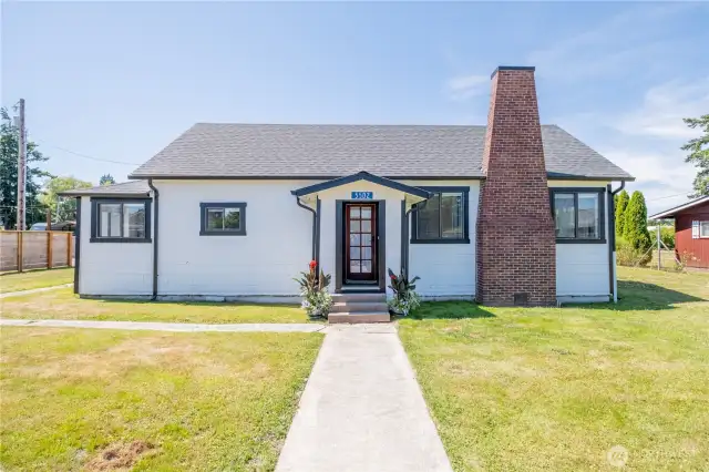 Welcome home! 5502 Chuckanut Drive in sought-after Bow