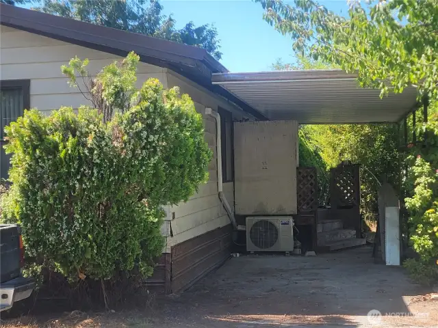 Carport and Covered Entry