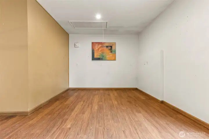 Perfect space for office area or crafts
