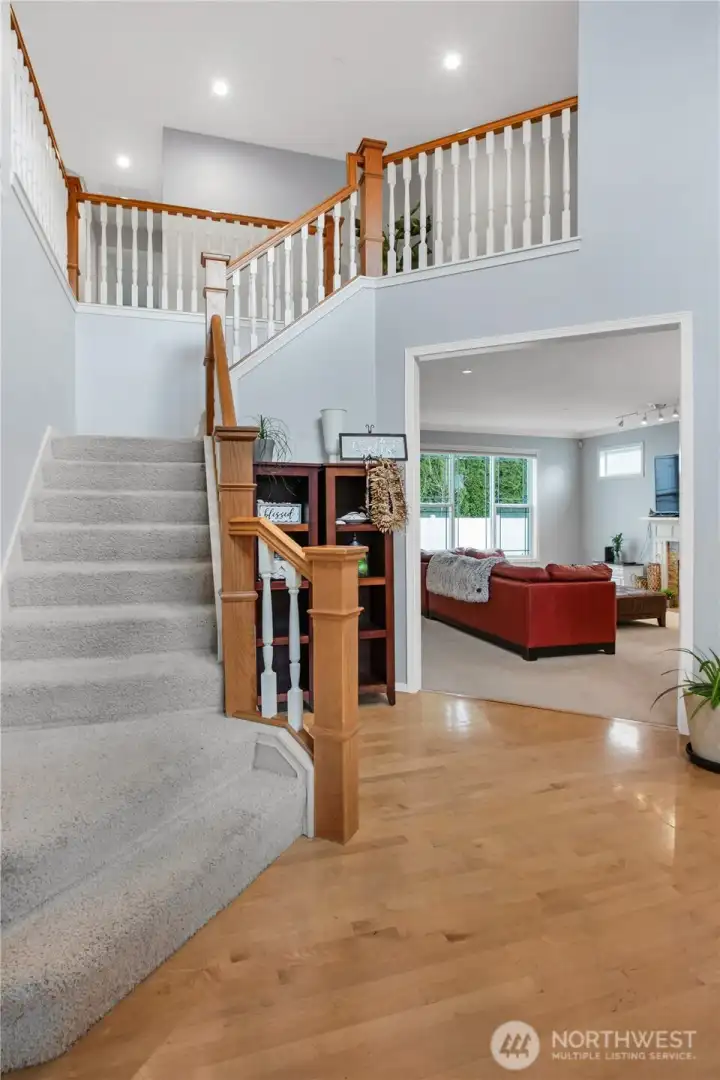 stairwell up to all bedrooms