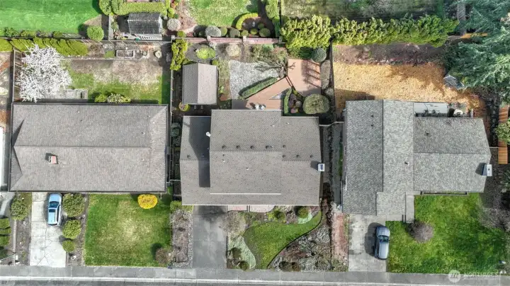 Tucked into an established neighborhood with mature trees, this home offers quick access to I-405, nearby parks and trails, and is just minutes from shopping, dining, and everyday conveniences.