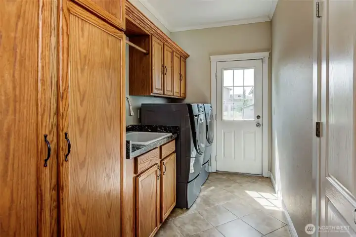 Utility Room inlcuded w/d