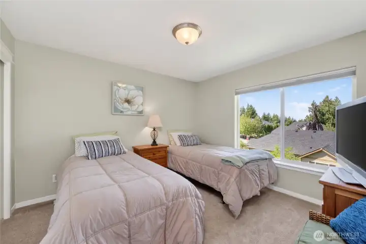 Third bedroom.