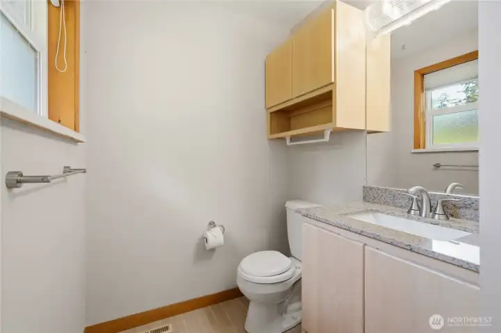 1/2 baths off 2nd and 3rd bedrooms