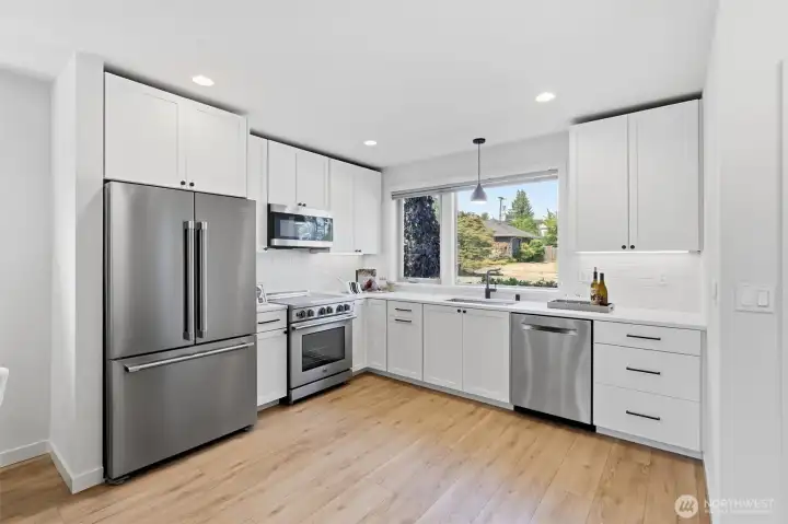 Bright clean kitchen with Quartz countertops Bright clean kitchen with Quartz countertops