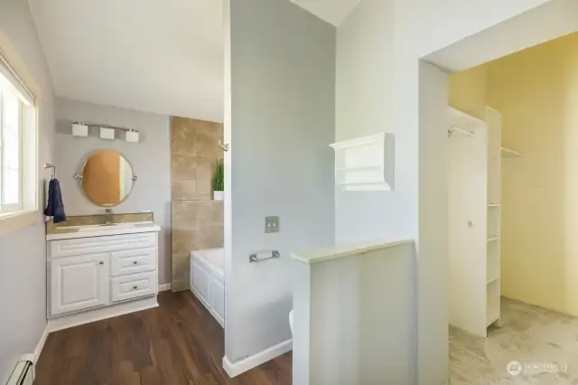 Full bath with a nice sized walk in closet.