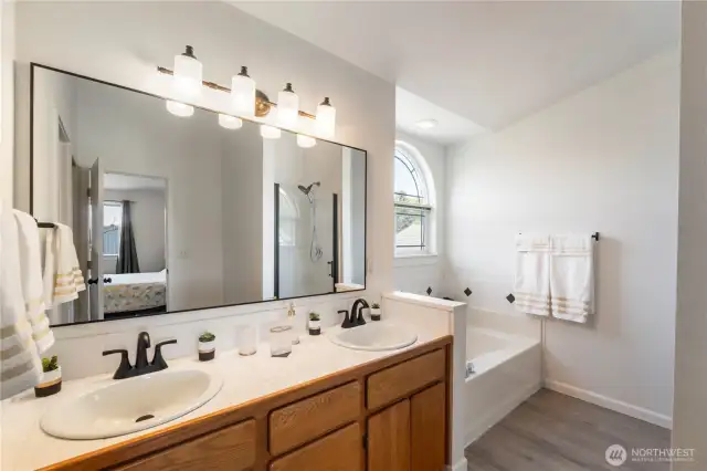 Primary en suite