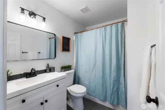 Upstairs hall bath