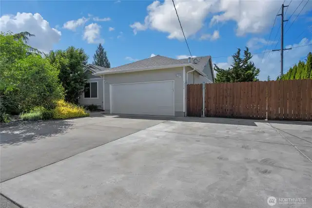 Oversized driveway