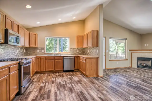 ALL appliances included