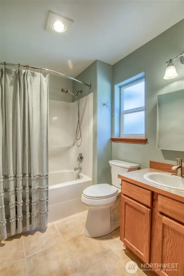 Primary Full Bath