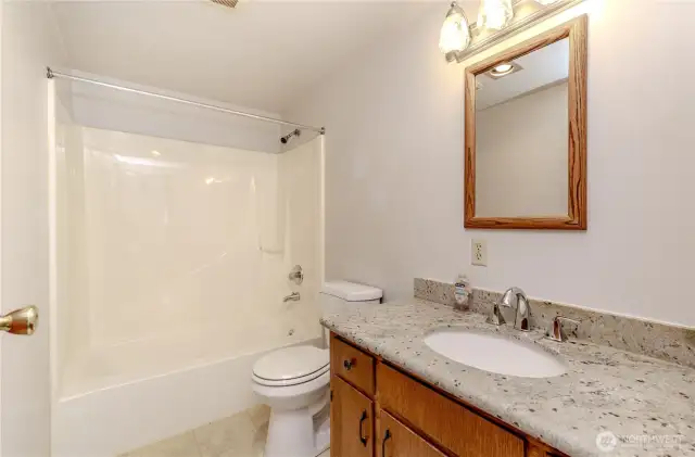 Main hallway full bath.
