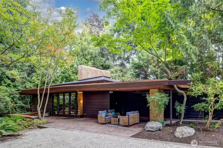 Front of home with carport