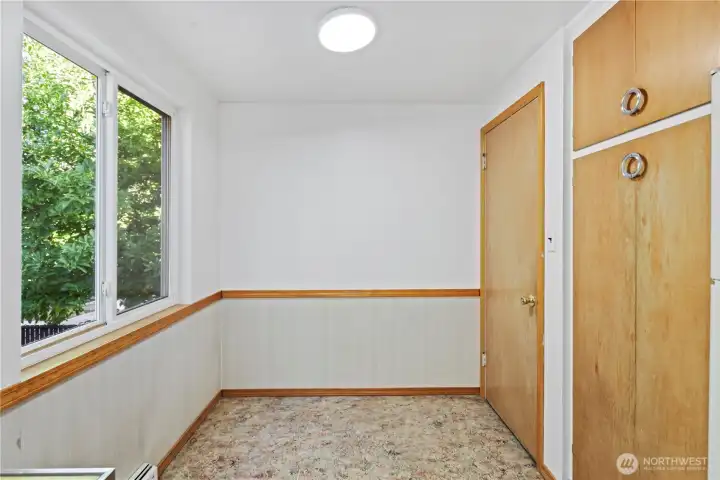 Breakfast nook