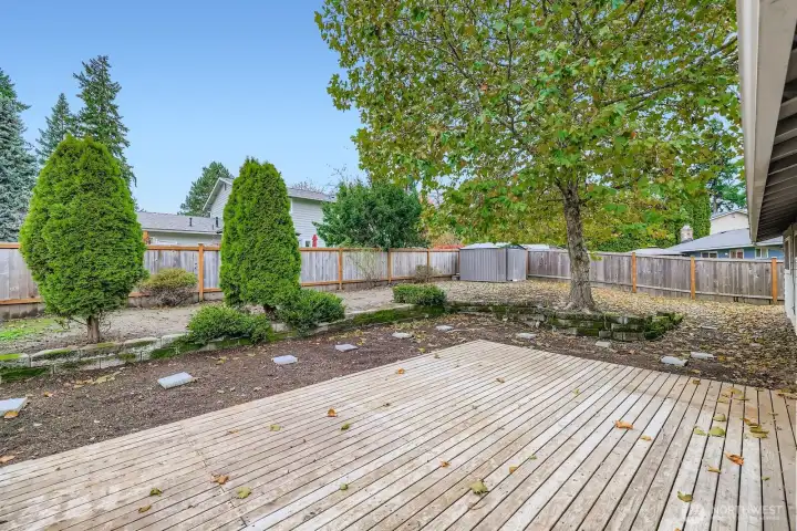 Huge BBQ deck off family room and kitchen. Great for playing and entertaining!