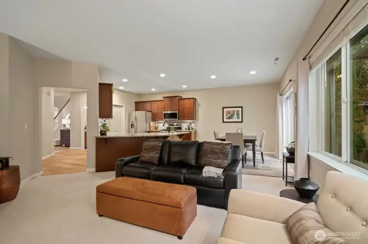 Wired for surround sound with rear channel in-ceiling speakers.