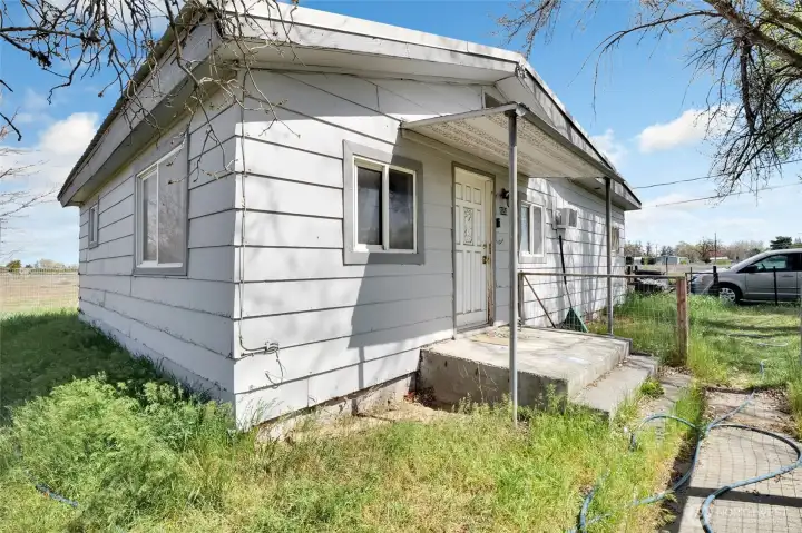 This rental home is being rented for $600/mo through April 2027