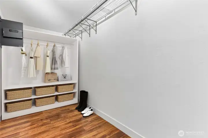 Virtual Staged