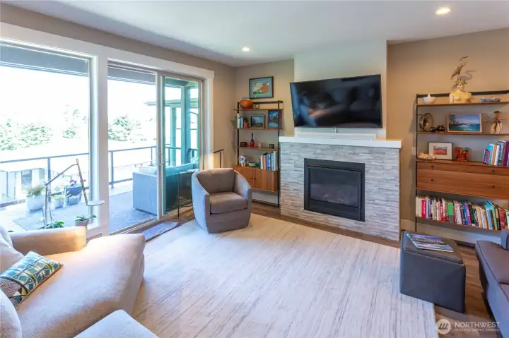 Gas fireplace Gas fireplace